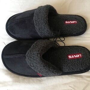 Levi's Womens Black Slippers